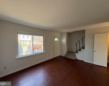110 Hughey Court - Photo Thumbnail 6