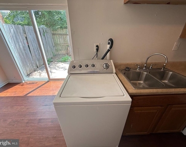 110 Hughey Court - Photo Thumbnail 14