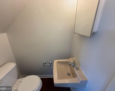 110 Hughey Court - Photo Thumbnail 8