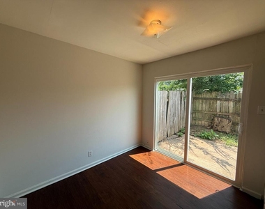 110 Hughey Court - Photo Thumbnail 10