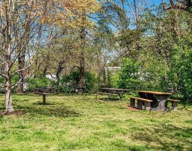 110 Roberts Lane - Photo Thumbnail 25