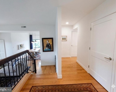 110 Roberts Lane - Photo Thumbnail 10