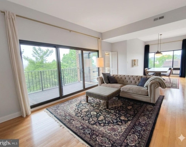 110 Roberts Lane - Photo Thumbnail 3