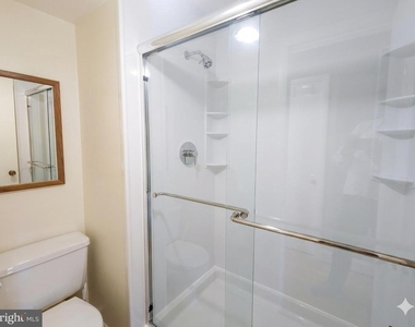 110 Roberts Lane - Photo Thumbnail 18