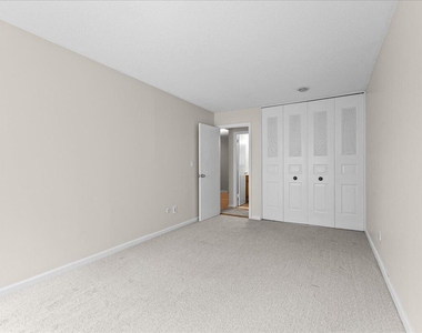1531 Packard Street - Photo Thumbnail 11