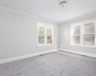 2704 Webb Street - Photo Thumbnail 6