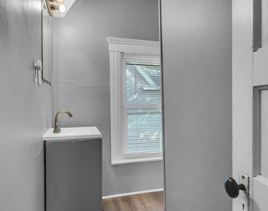 1511 S Martin Luther King Jr Drive - Photo Thumbnail 14