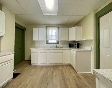 1511 S Martin Luther King Jr Drive - Photo Thumbnail 11