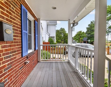 4705 22nd Street N - Photo Thumbnail 3