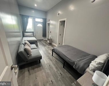 700 N Marshall Street - Photo Thumbnail 24