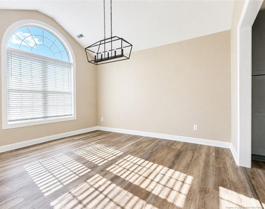 1853 Ellie Avenue - Photo Thumbnail 5