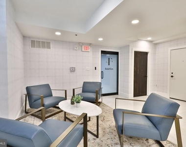 4247 Locust Street - Photo Thumbnail 17