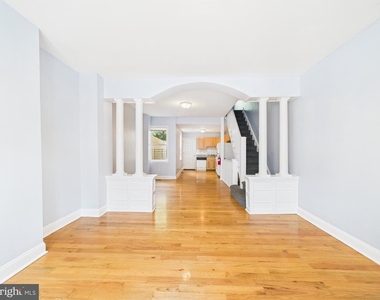 1735 French Street - Photo Thumbnail 1