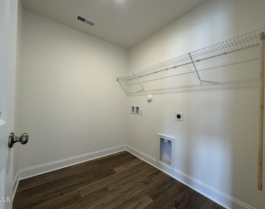 231 Faith Avenue - Photo Thumbnail 27