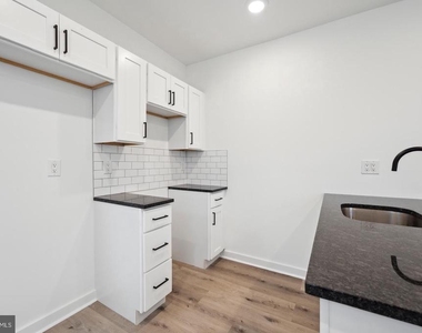 3458 Frankford Avenue - Photo Thumbnail 4