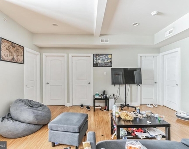 333 N 40th Street - Photo Thumbnail 35