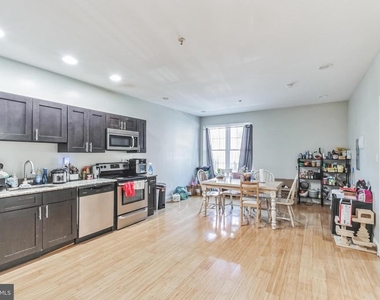 333 N 40th Street - Photo Thumbnail 26