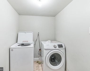 333 N 40th Street - Photo Thumbnail 42