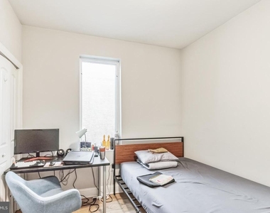 333 N 40th Street - Photo Thumbnail 18