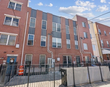 333 N 40th Street - Photo Thumbnail 50