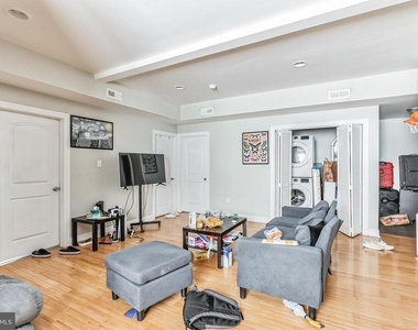 333 N 40th Street - Photo Thumbnail 36