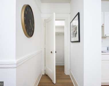1229 Chestnut Street - Photo Thumbnail 13