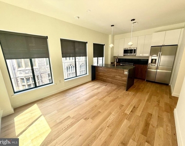 1128 Walnut Street - Photo Thumbnail 2