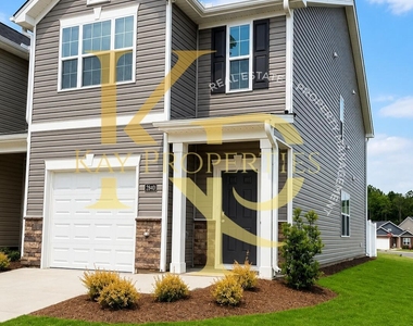 2840 Egert Drive - Photo Thumbnail 2
