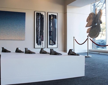 2200 Benjamin Franklin Parkway - Photo Thumbnail 17