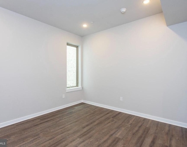 1227-29 N 7th Street - Photo Thumbnail 8