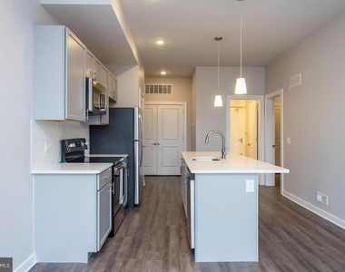 1227-29 N 7th Street - Photo Thumbnail 2