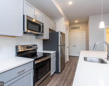 1227-29 N 7th Street - Photo Thumbnail 18