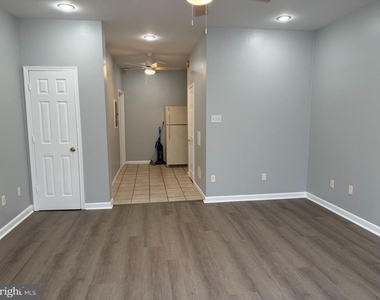 2516 S Broad Street - Photo Thumbnail 2