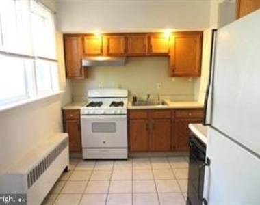 156 Grape Street - Photo Thumbnail 5