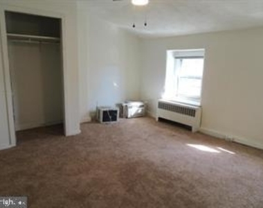 156 Grape Street - Photo Thumbnail 6