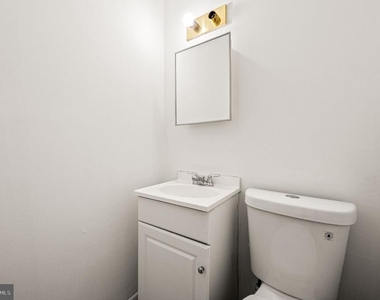 3126 N 35th Street - Photo Thumbnail 14