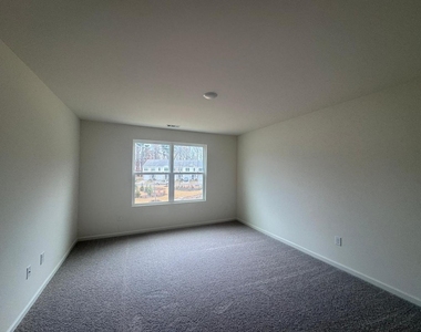 1112 Dakine Drive - Photo Thumbnail 20