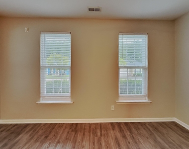 95 Shad Boat Lane - Photo Thumbnail 2