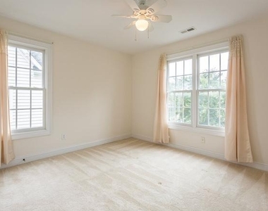 304 Star Magnolia Drive - Photo Thumbnail 15
