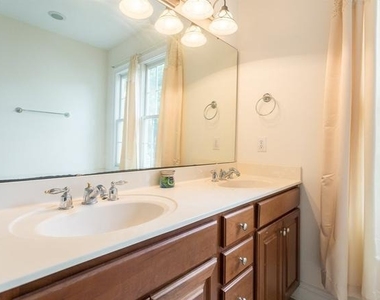 304 Star Magnolia Drive - Photo Thumbnail 14