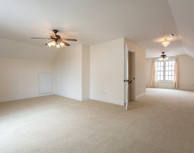 304 Star Magnolia Drive - Photo Thumbnail 19