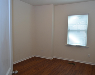 1021 Diamond Dove Lane - Photo Thumbnail 41
