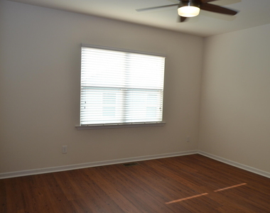 1021 Diamond Dove Lane - Photo Thumbnail 32