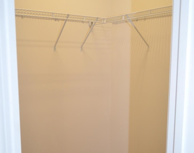 1021 Diamond Dove Lane - Photo Thumbnail 9