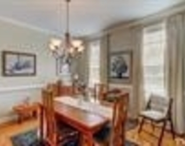 1109 Front Gate Lane - Photo Thumbnail 6