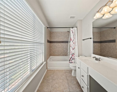 308 Sunny Brook Dr - Photo Thumbnail 23