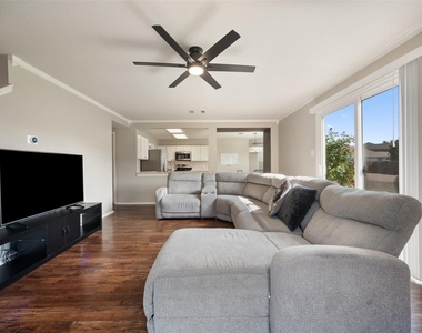 308 Sunny Brook Dr - Photo Thumbnail 9
