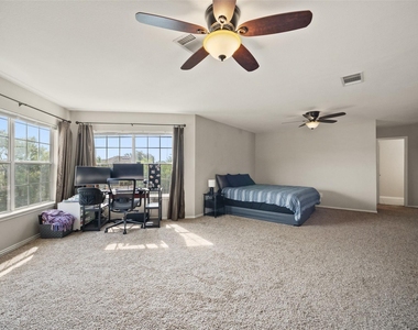 308 Sunny Brook Dr - Photo Thumbnail 21