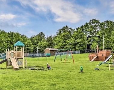449 Clearview Drive - Photo Thumbnail 12