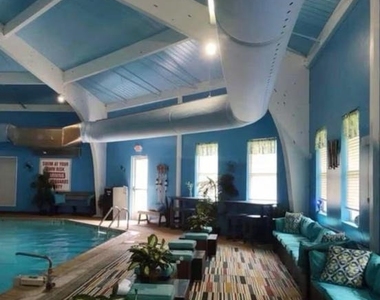 449 Clearview Drive - Photo Thumbnail 7